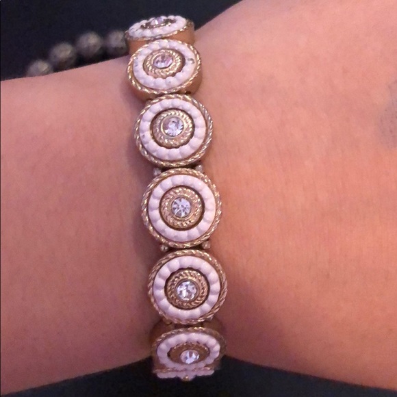 White and Gold Bracelet - Picture 1 of 3